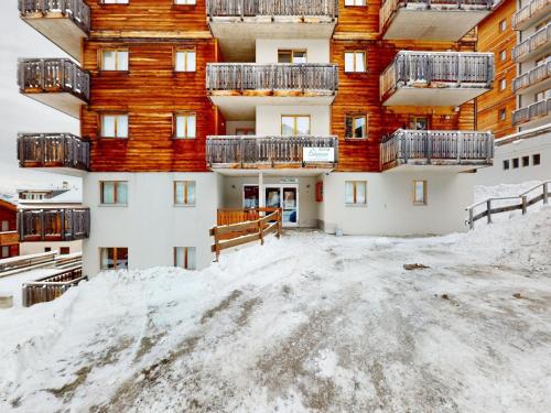 Eksterijer hotela, Amazing apartment with balcony in Nendaz