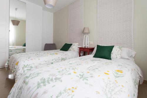 Two-Bedroom Duplex Apartment with Terrace - 11 image 7
