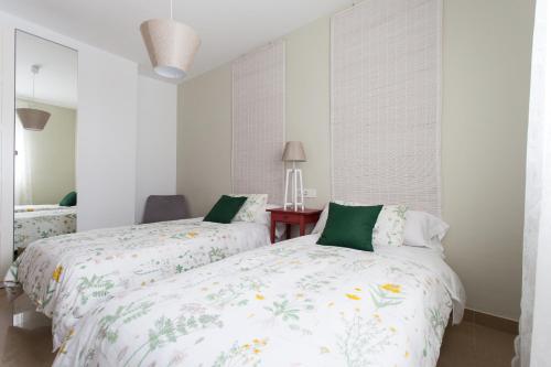 Two-Bedroom Duplex Apartment with Terrace - 11 image 8