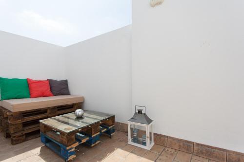 Two-Bedroom Duplex Apartment with Terrace - 11 image 1