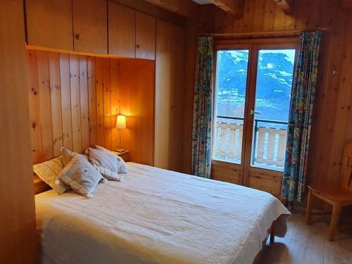Chalet in Veysonnaz with valley view, Veysonnaz (photo 2)