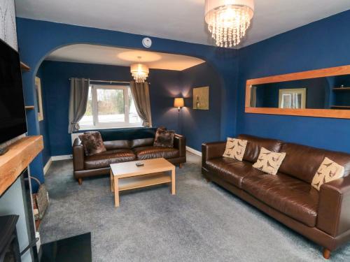 Castle View - image 6