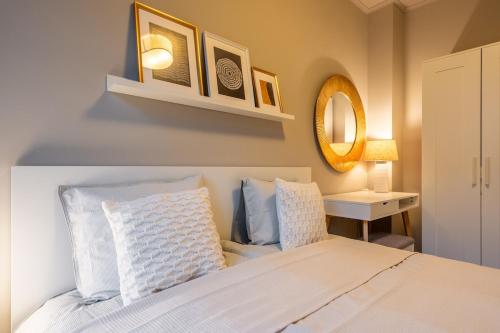 Stylish 2 BDRM Apt at NDK, Sofia (Foto 5)