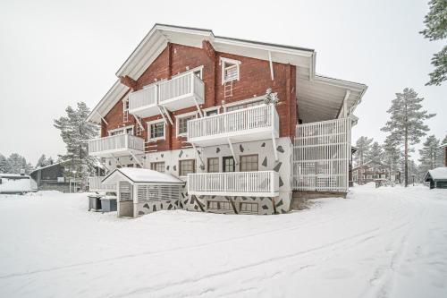 Levin Keskusta, Skimbaajankuja 5 A7