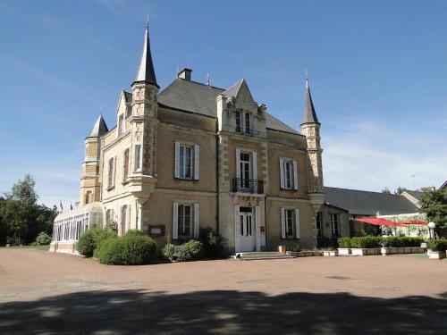 . Domaine de La Ferrière