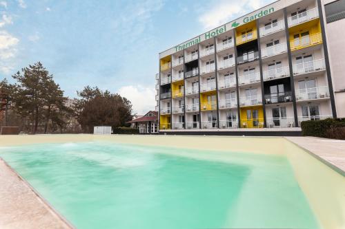 Thermal Hotel Garden - image 3