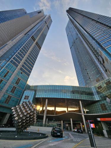 3B3B Luxury Beach Condo with Breathtaking Views