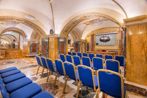 Hotel Des Epoques - main image