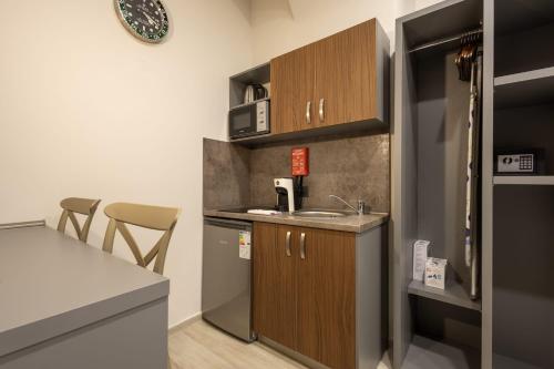 Piccolin Studios by GB Apts 4