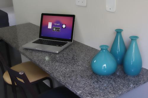 ARQ Inn Hotel - image 3