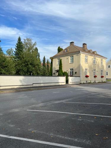 Gardenhouse- yksityinen talo saunalla in Vammala