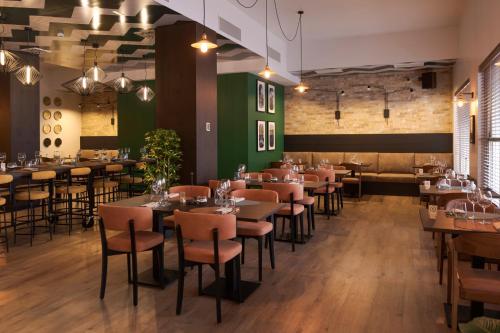 餐廳, 貝斯特韋斯特克麗斯塔羅酒店 (Best Western Hotel Cristallo) in 羅維戈