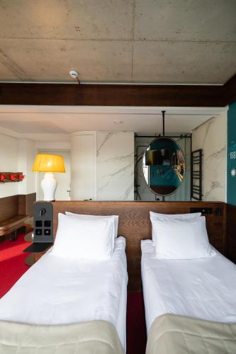 !FEST Hotel Rynok Square - image 3