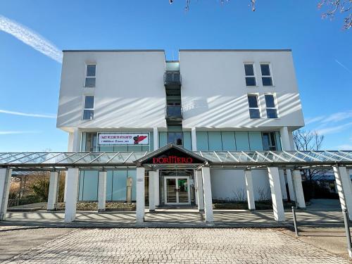 DORMERO Hotel Weingarten - 숙소 외관