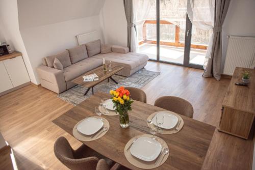 Yael Luxury Apartments 5 in Poiana Tapului