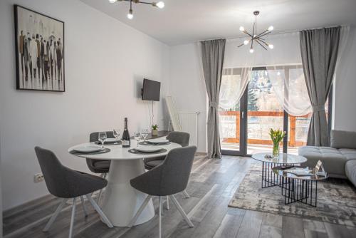 Yael Luxury Apartments 5 in Poiana Tapului