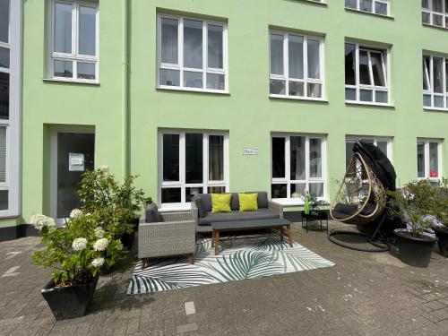 Patio 1, Bremen