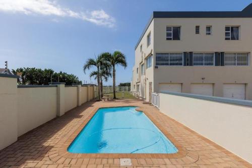 Piscina, 7 Uvongo Breeze in Margate