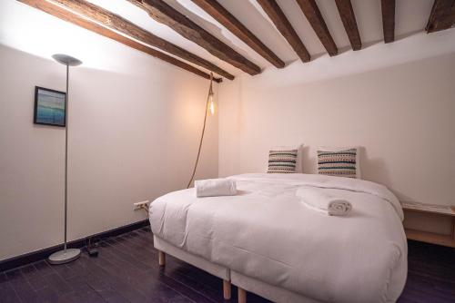 CIA - Réaumur Étienne Marcel 8P, Paris (photo 7)