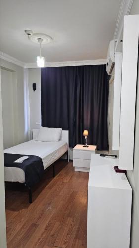 Single Room image 10