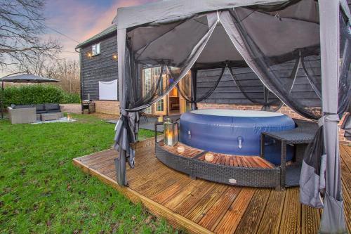 The Dairy Cottage with hot tub & pizza oven in 東格林斯蒂德