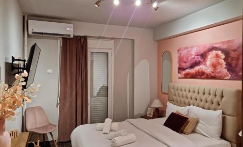 Stylish and central apt near Acropolis - Avdi square, Афины