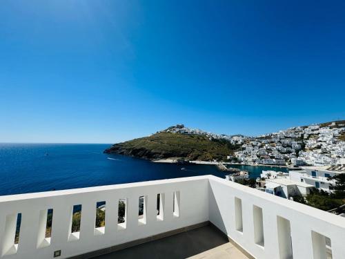 Astypalaia Bella Vista Houses Blue, Verde, Veranda Sunset in 阿斯提帕萊亞