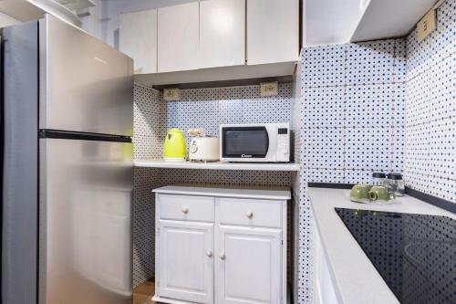 Elegantis Monti Suite Apartment, Rome (photo 3)