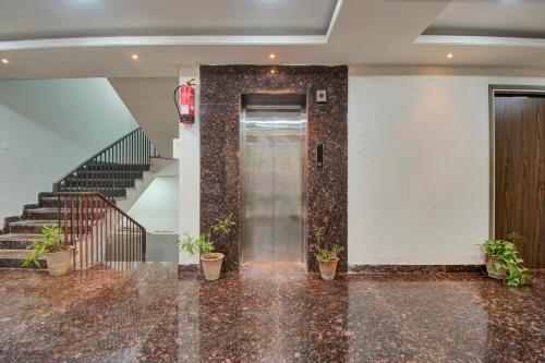 Lobby, Hotel O Shiv Mahima in Hathroi