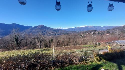 Apkārtne, Casa Mary in Montegrino Valtravaglia
