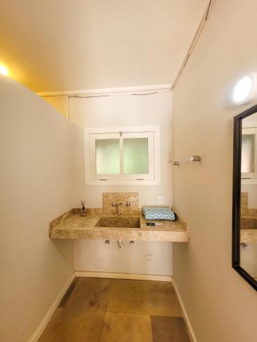 Deluxe Room image 1
