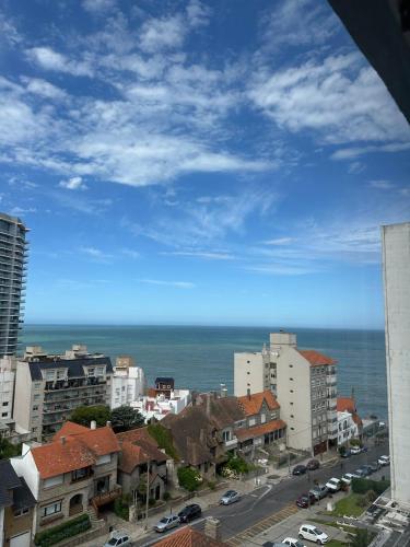 Departamento 4 ambientes en Playa Grande con cochera near Club Pi Resto Bar