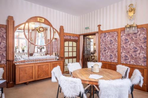 Hotel Hořec - image 5