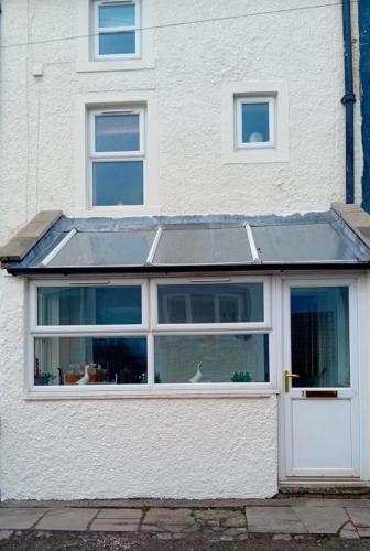 Cute Cottage in Historic Port Carlisle 12miles from M6 in Port Carlisle