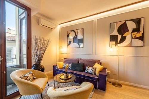 Three-Bedroom Apartment with Balcony image 2