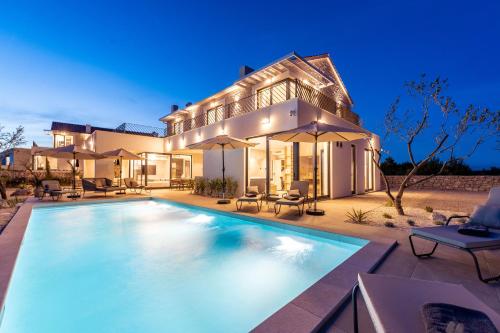 Villa Galla - Heated pool, Sea view, Jaccuzzi, Modern design
