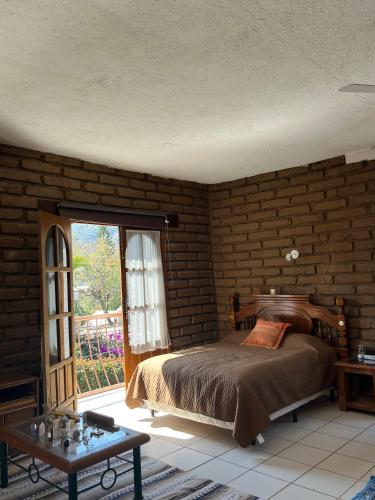 Casa de los ángeles en el centro (Casa de los angeles en el centro) in ซาน กุยเยร์โม