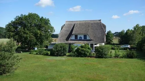 Haus an der Eiche in Wieck, Deutschland