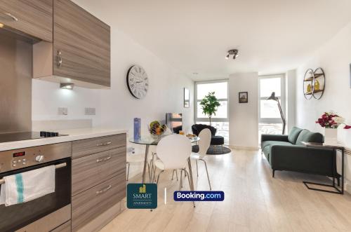 Smart Apartments - With Free Secured Parking - image 6