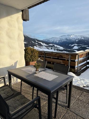 Kilátás, Ferienwohnung & Spa Renate in Sibratsgfall