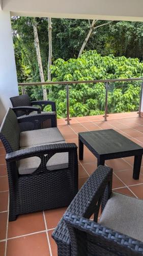 Spacious Apartment w Pool in เอล เซนโตร