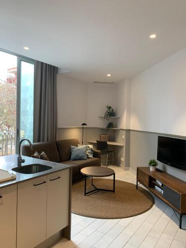 Fisa Rentals Les Corts Apartments - image 8
