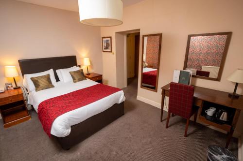 Cross Hands Hotel Old Sodbury by Greene King Inns Room Type - Double Room - Disability Access