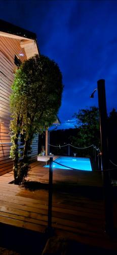 ทัศนียภาพ, Apardo Chaty Březka - Trojka (Apardo Chaty Brezka - Trojka) in ลิบุน