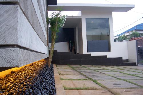 フラット06 . ミニマリスト レジデンス13