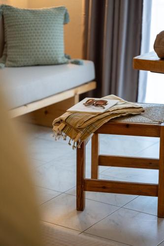 King Room image 4