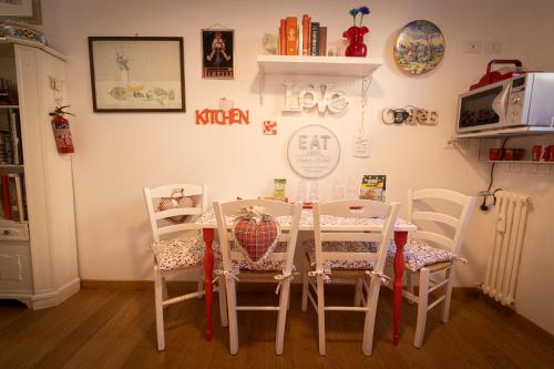 La Casa di Vittorio boutique Ottaviano San Pietro, Rom (Foto 9)