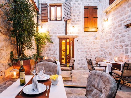 Ruang bersama/area TV, Hotel Galathea in Prcanj