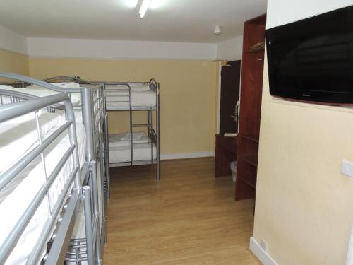 Dolphin Inn - The Lodge - image 6