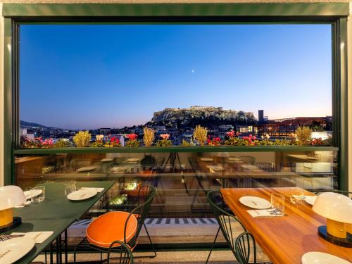 Regal Hotel Mitropoleos - image 5